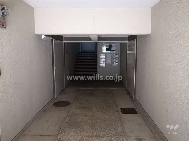 エントランスホール