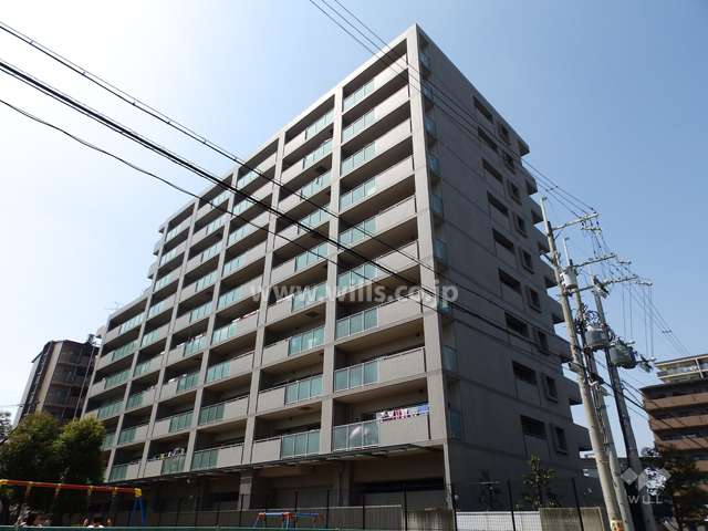 シャリエ南摂津の外観(北東側から)