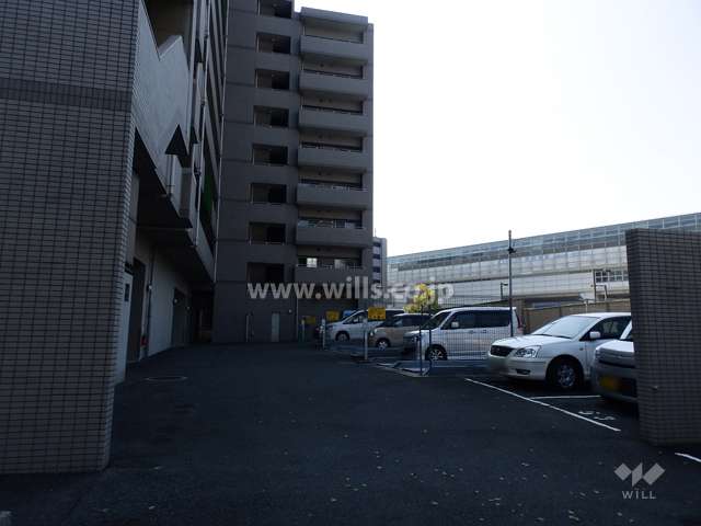 敷地内駐車場(屋外機械式・屋外平面式)