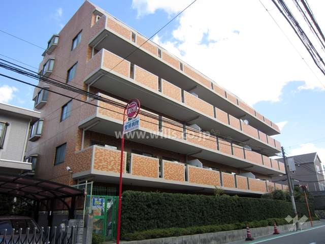 ライオンズマンション曽根第２の外観（南西側から）