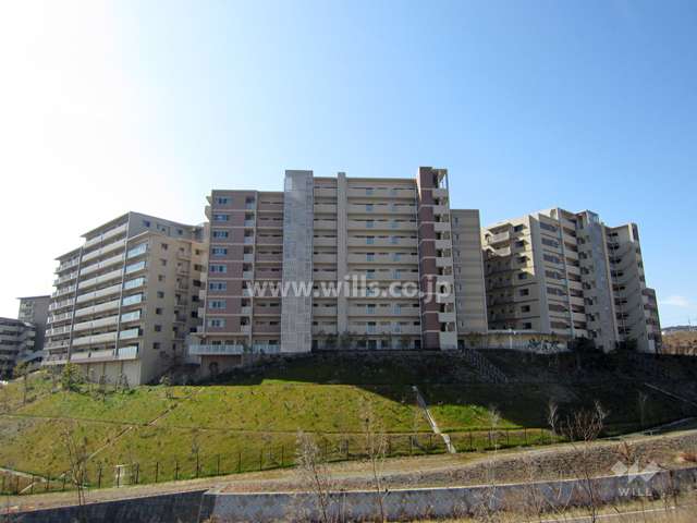 ジオ・ブランズ彩都ひだまりの丘の全景