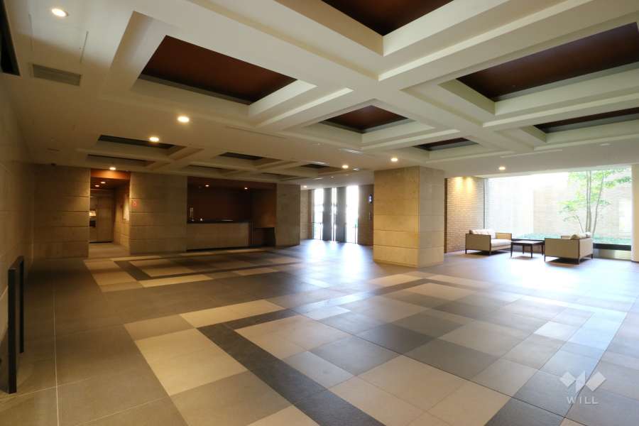 エントランスホール