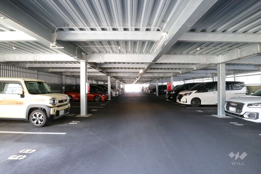 敷地内駐車場（自走式立体）