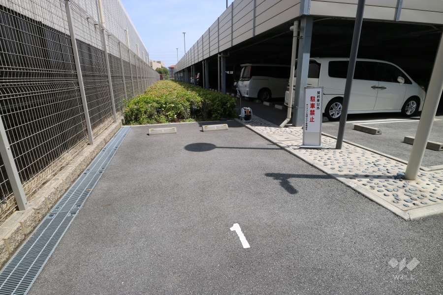 来客用駐車場