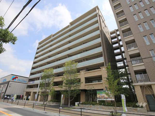 サンメゾン宝塚エルドの外観（南東側から）