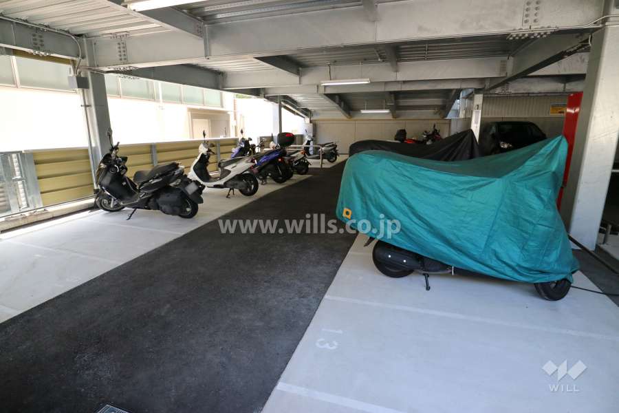 バイク置き場
