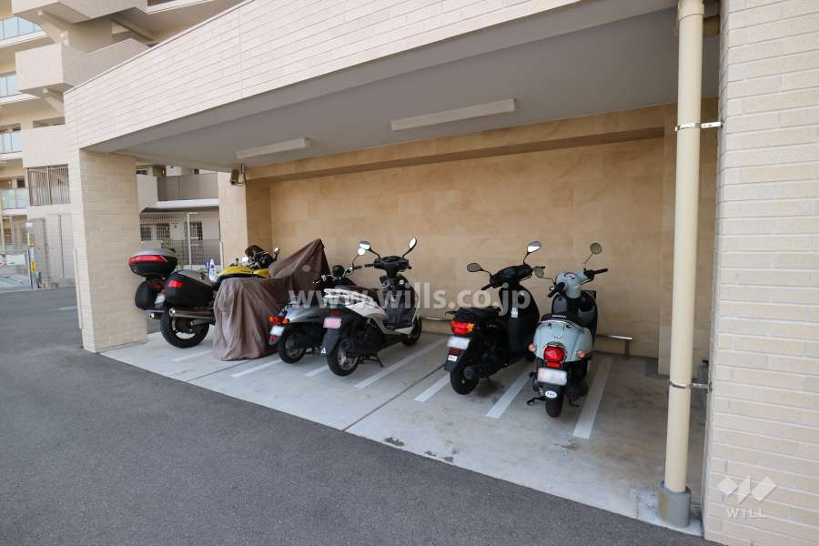 バイク置場