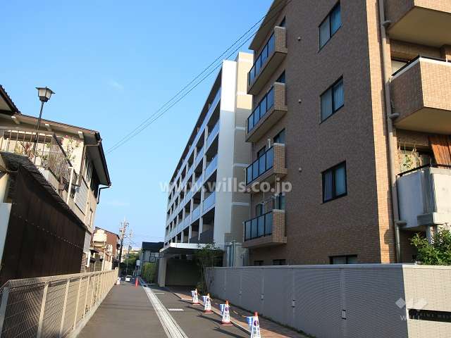 プライムメイツ池田の外観（南東側から）