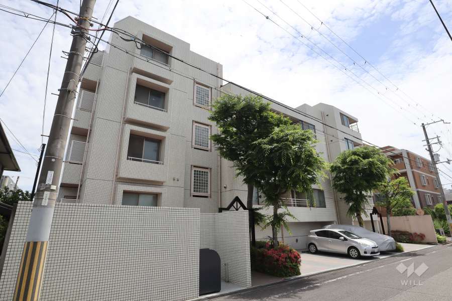 中桜塚パークハイムの外観（北東側から）