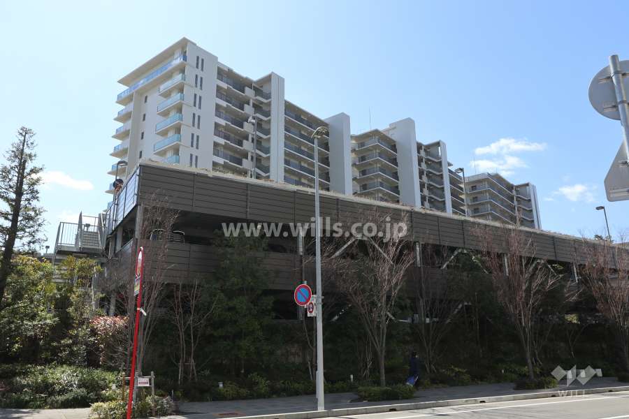 プラウドシティ塚口マークフロントの外観(北東側から)