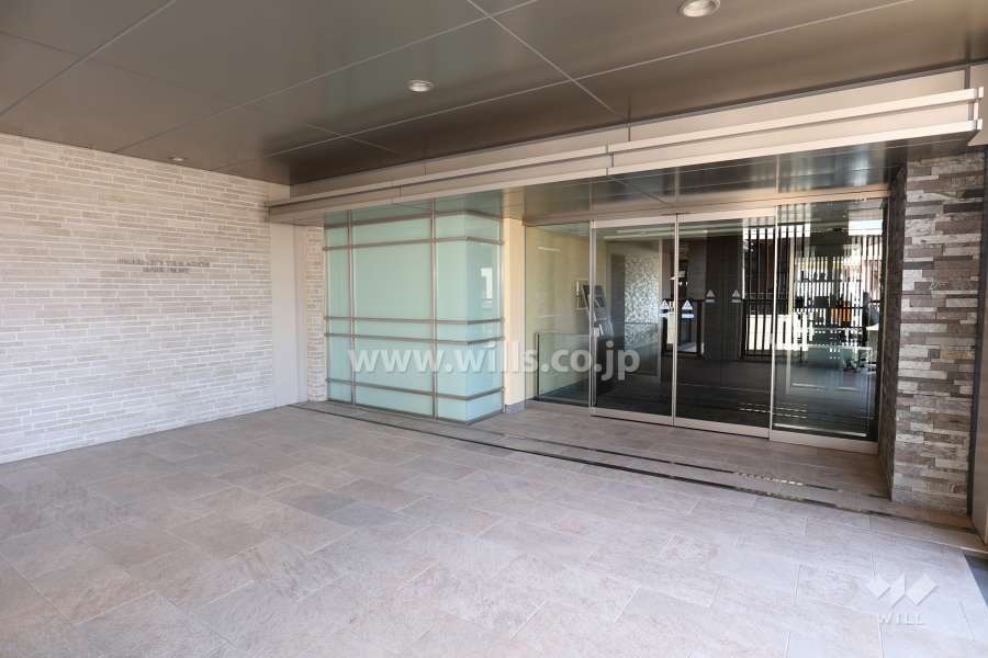 「ビエラ塚口」側のエントランス