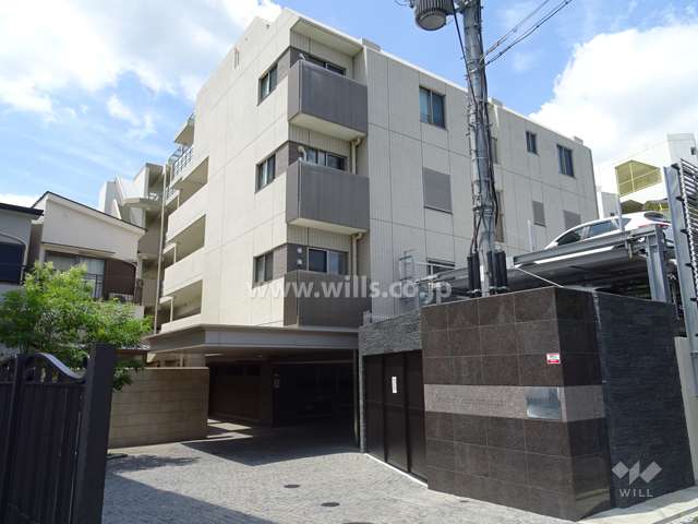 グランアッシュ千里山西の外観（北西側から）