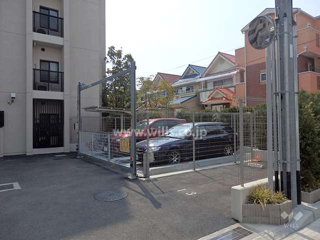 敷地内駐車場（屋外機械式）