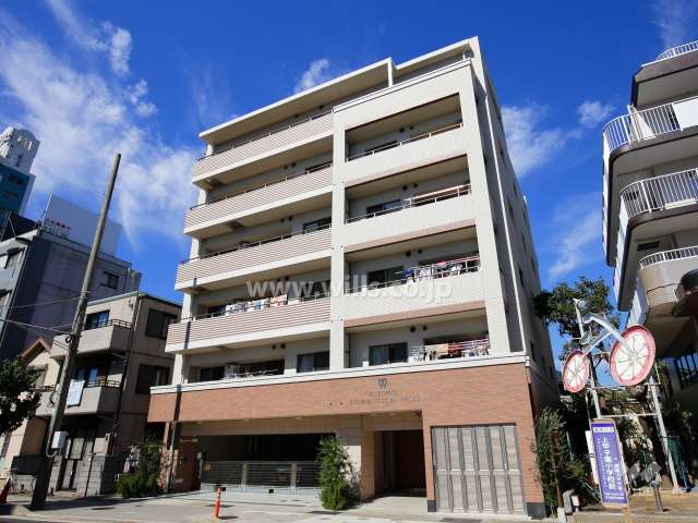 ワコーレ甲子園口フィールズの外観（南東側から）