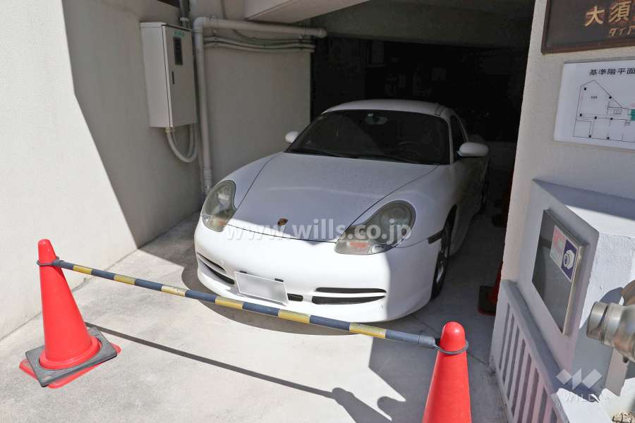 敷地内駐車場（屋内平面式）