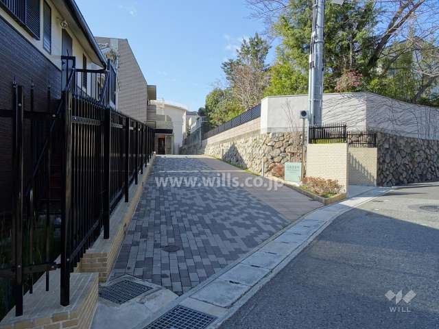 エントランスアプローチ