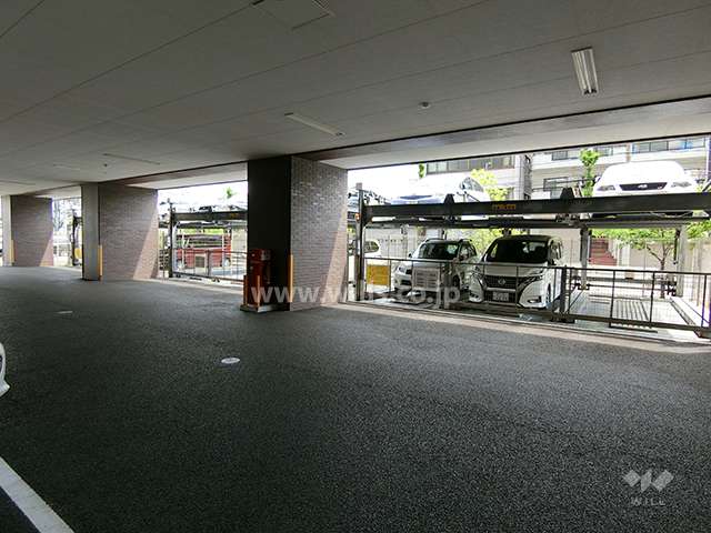 敷地内駐車場（屋外機械式）