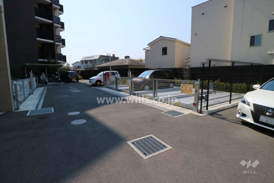 敷地内駐車場（屋外機械式）　