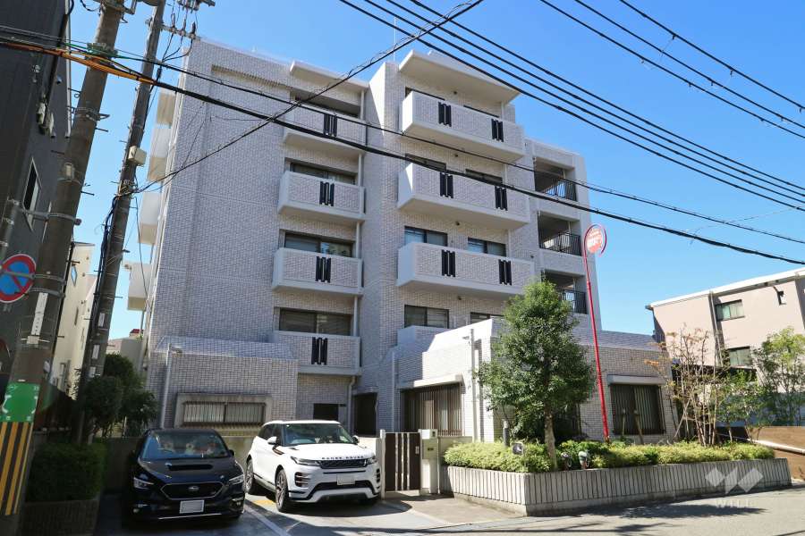 フォレスティア苦楽園の外観（北東側から）