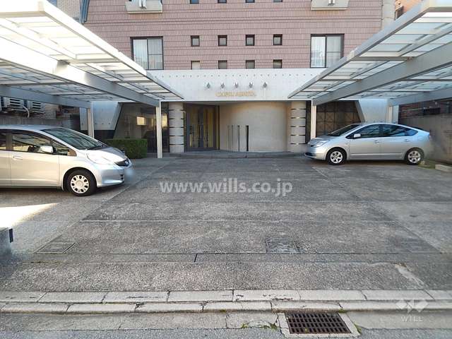 敷地内駐車場（屋外平面式）