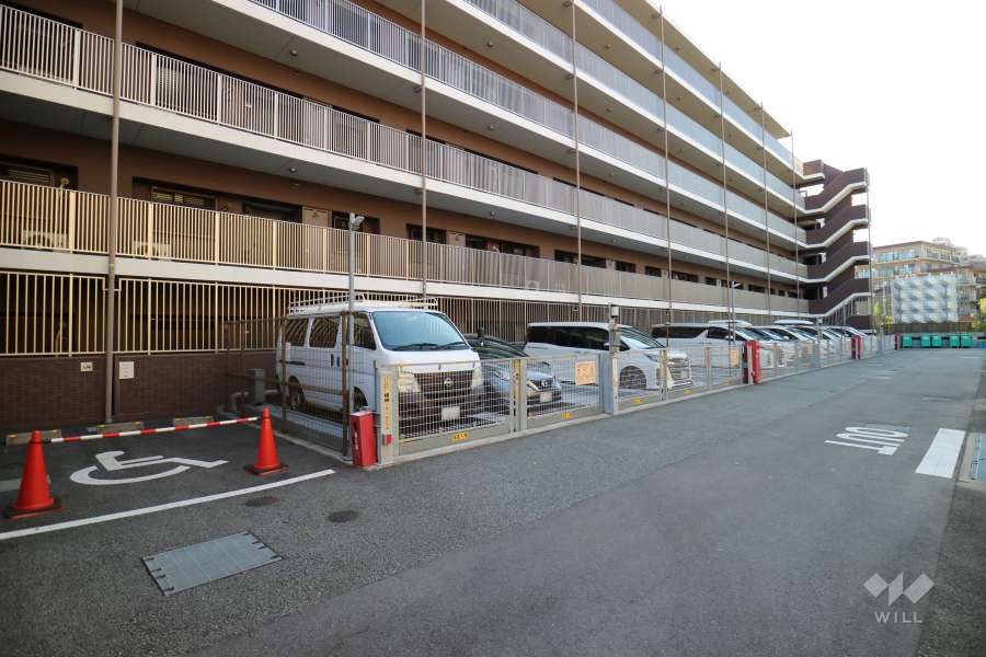 敷地内駐車場（屋外機械式）