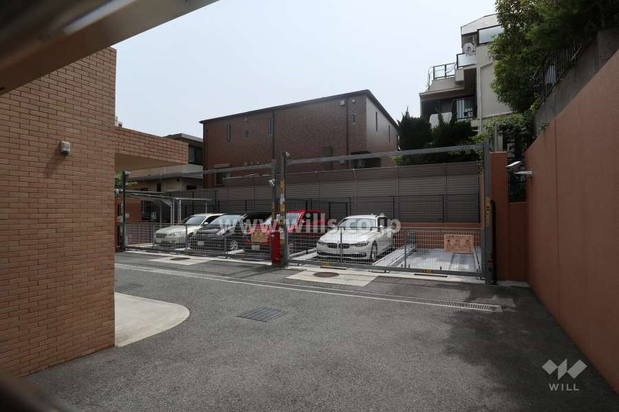 敷地内駐車場（屋外機械式）