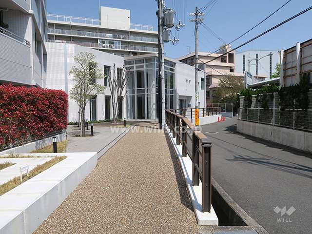 エントランスアプローチ