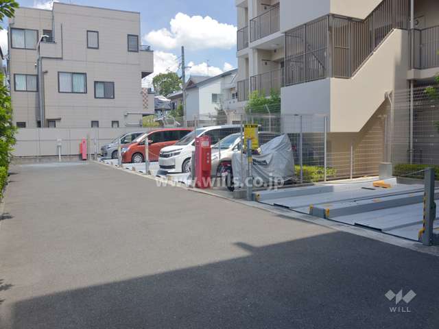 敷地内駐車場（屋外機械式）