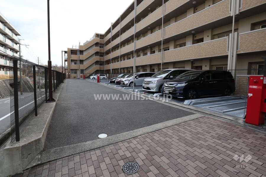 敷地内駐車場(屋外機械式)