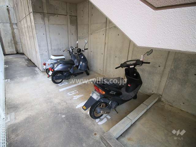 バイク置場