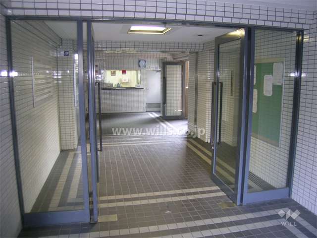 エントランスホール