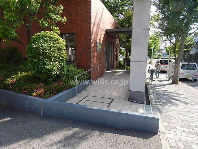 エントランスアプローチ