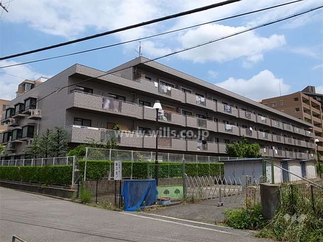パークハイム新千里の外観（南西側から）