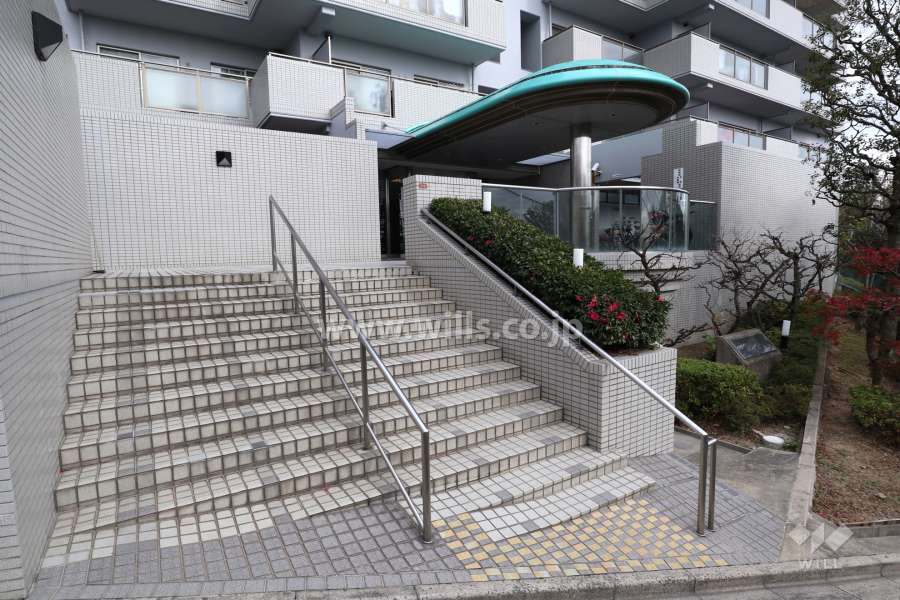 エントランスアプローチ