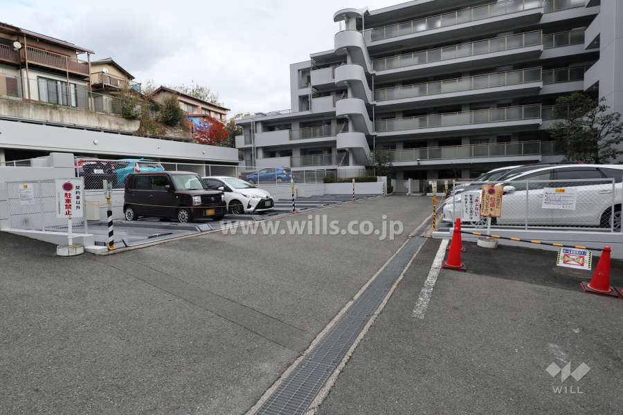 敷地内駐車場（屋外機械式）