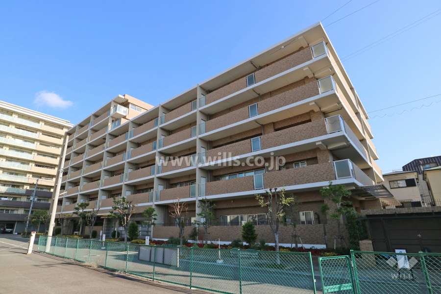 クラルテ高槻北園町の外観（南西側から）