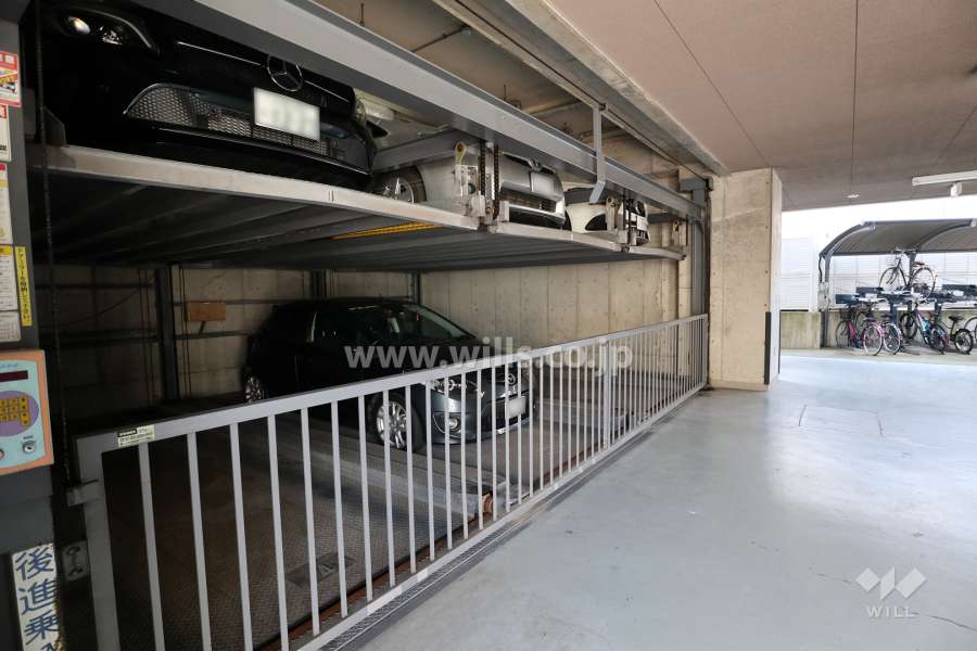 敷地内駐車場(屋内機械式)