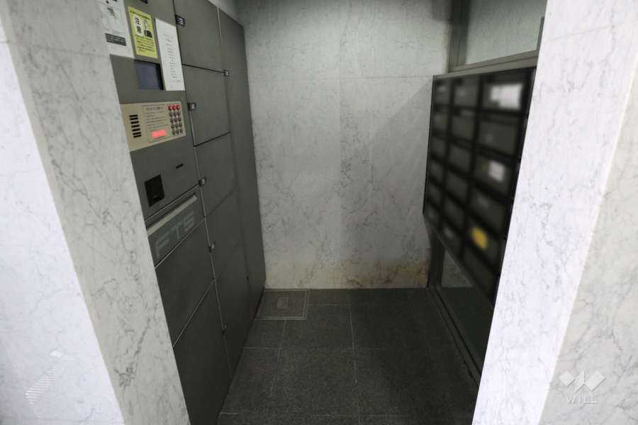 宅配ボックスと共用ポスト