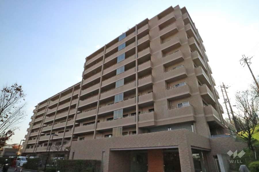 グランノア高槻阿武山LUCEの外観（北東側から）