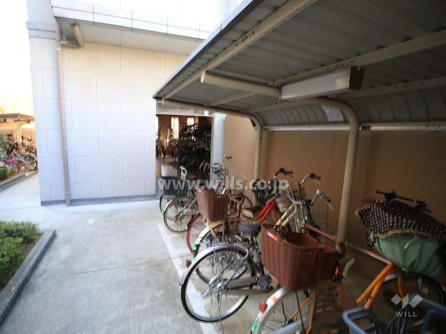 敷地内自転車置場