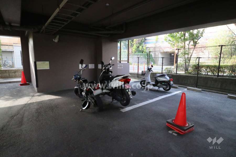 バイク置場