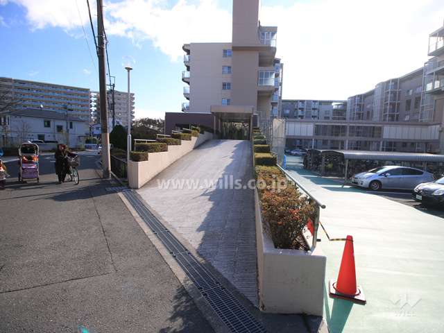 エントランスアプローチ