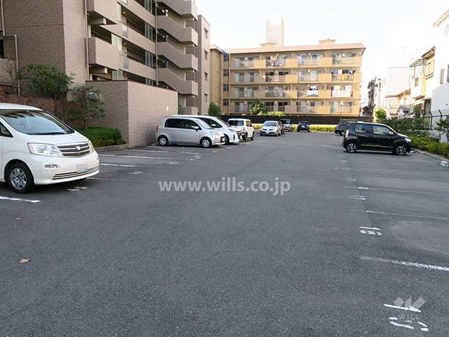 敷地内駐車場（屋外平面式）