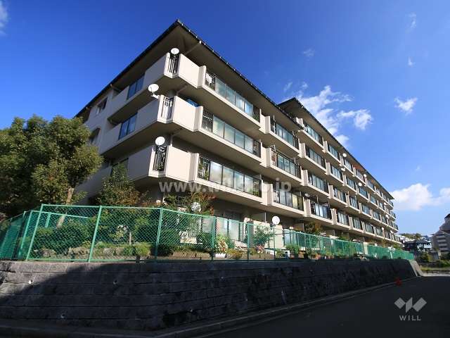 サンヴェール高槻4棟外観（南西側から）