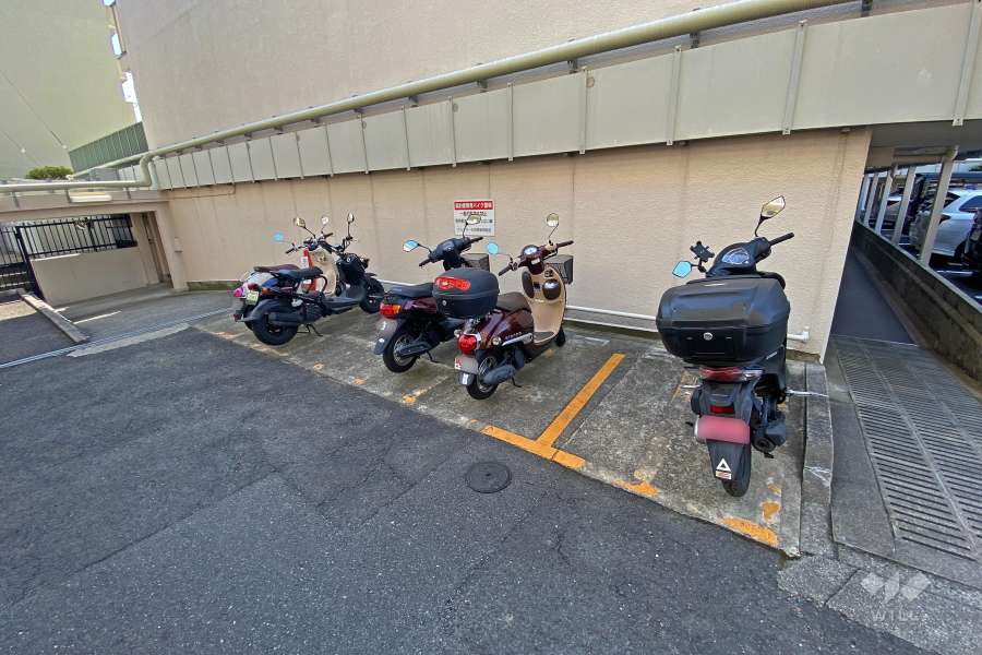 バイク置場