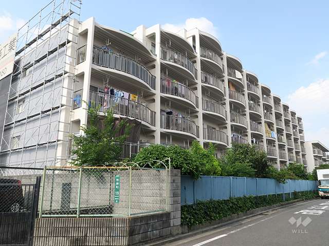 さんくれーる高槻の外観（南西側から）