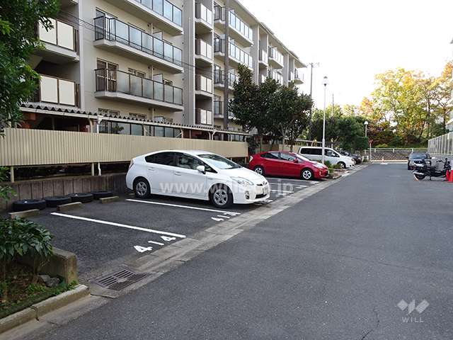 敷地内駐車場（屋外平面式）