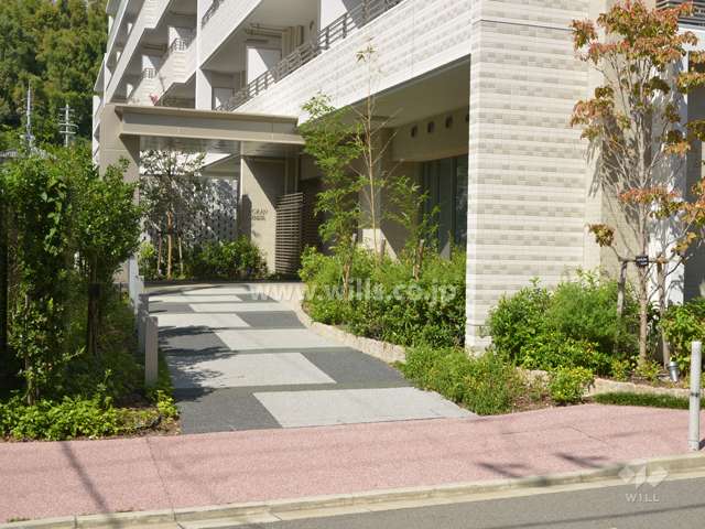 エントランスアプローチ