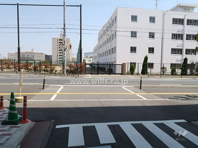駐車場出入り口