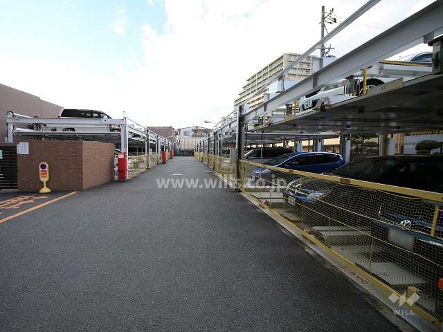 敷地内駐車場（屋外機械式）